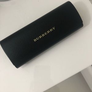 Burberry Eyeglass Case. New‼️
